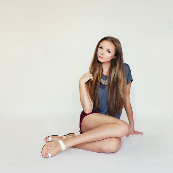 White toe ring nikolasandals