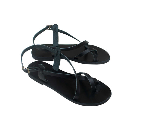 The Maria sandals in black!