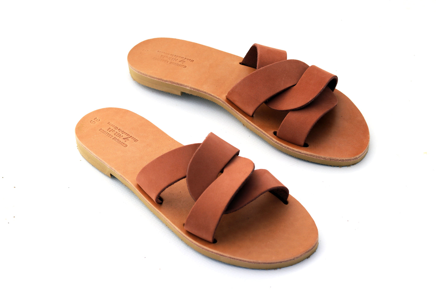 Elegant Women’s Flat Leather Sandals