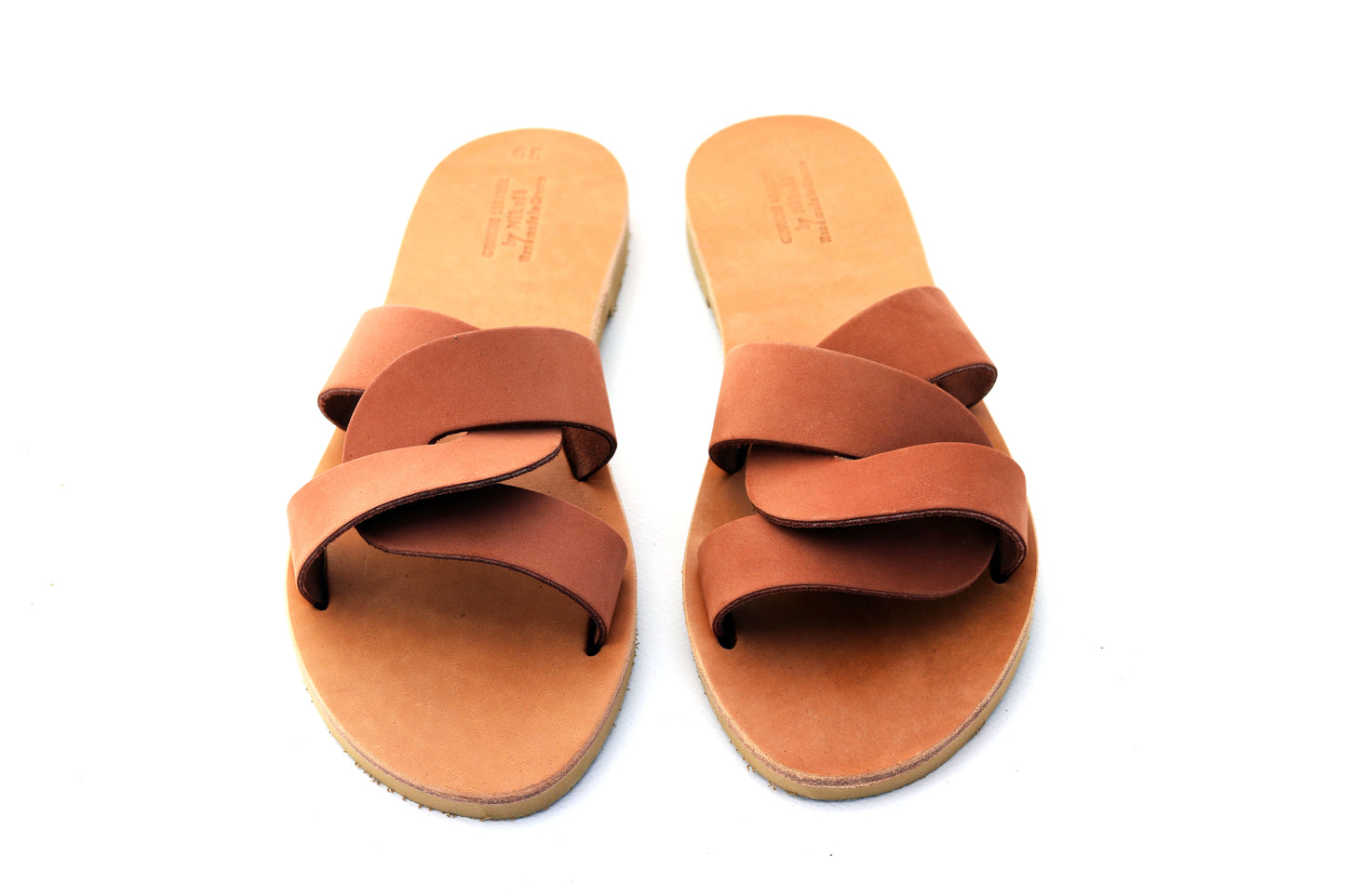 Elegant Women’s Flat Leather Sandals