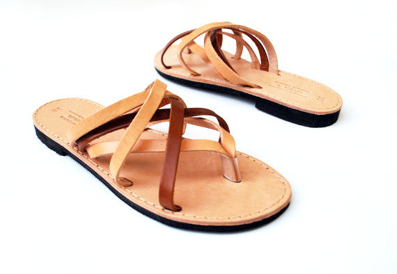 Two color "Hera" women slides side view