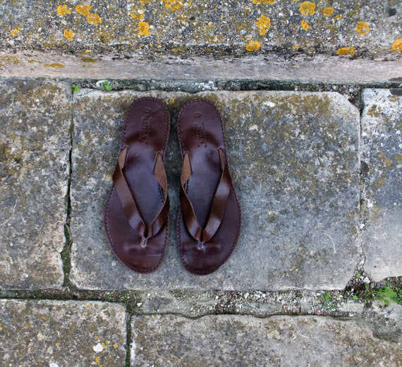 Men dark brown flip flops