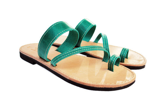 Toe ring "Eleni" sandals in green